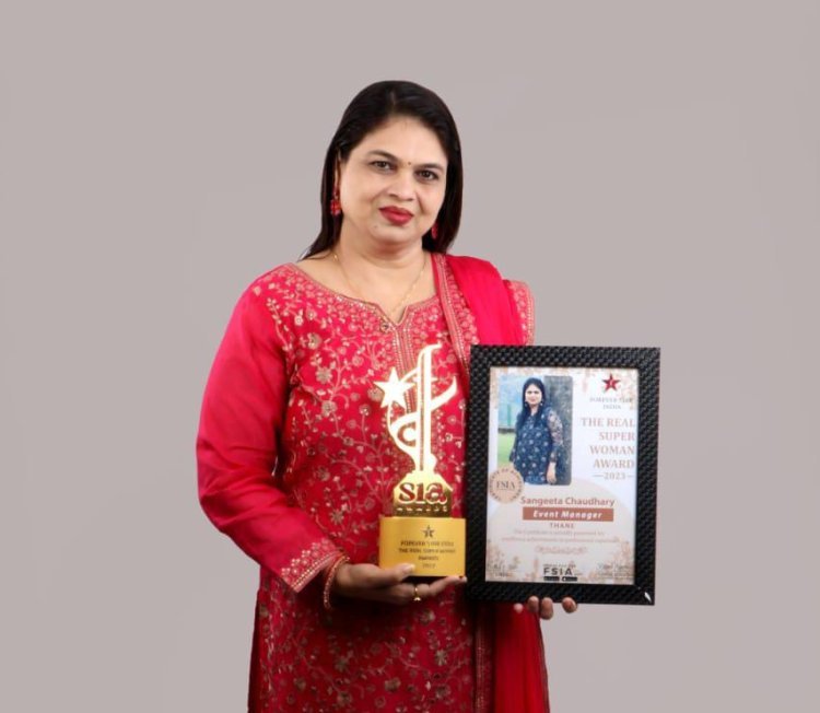 Sangeeta Chaudhary Crowned Best Event Manager in Thane at Super Women's Awards 2023
